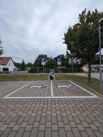 Foto der Ladeeinrichtung Stadtwerke Strausberg GmbH, Ernst-Thälmann-Straße 76a, 15345 Rehfelde