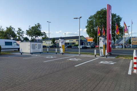 Foto der Ladeeinrichtung Shell Deutschland GmbH, Boelckestr. 70, 55252 Mainz-Kastel